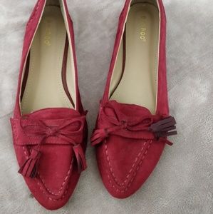 Flattering Red Pointy Flats